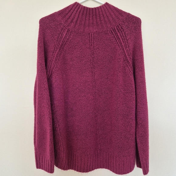 Jones New York Women’s Fuchsia Round Neck Sweater – Size XL - Picture 5 of 6
